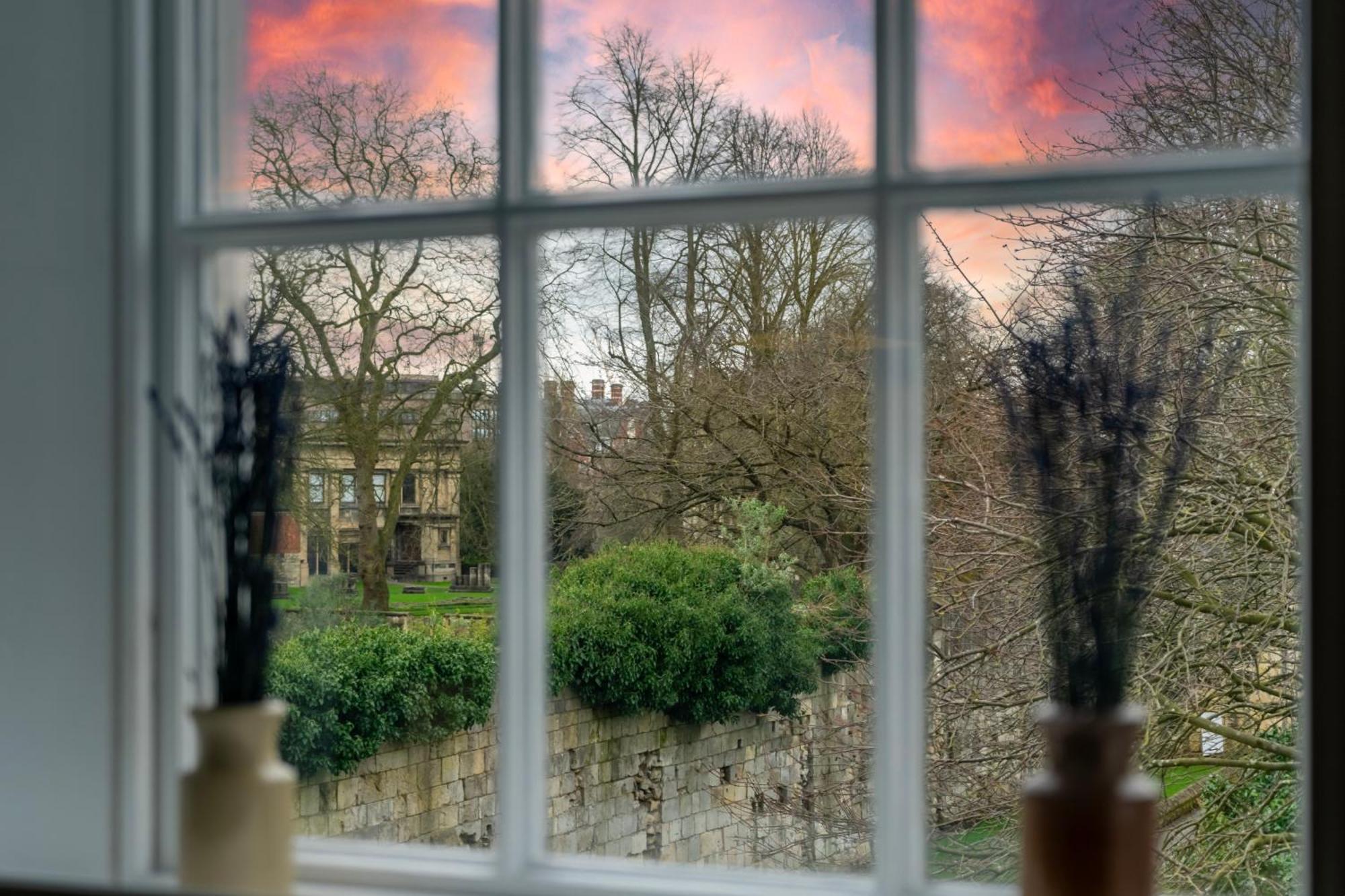 Apartment 8 - Bootham House ヨーク エクステリア 写真